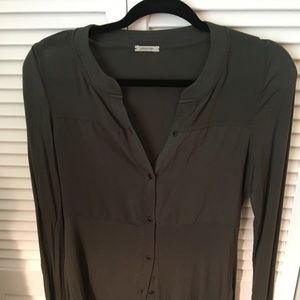 Intimissimi olive long sleeve button up shirt